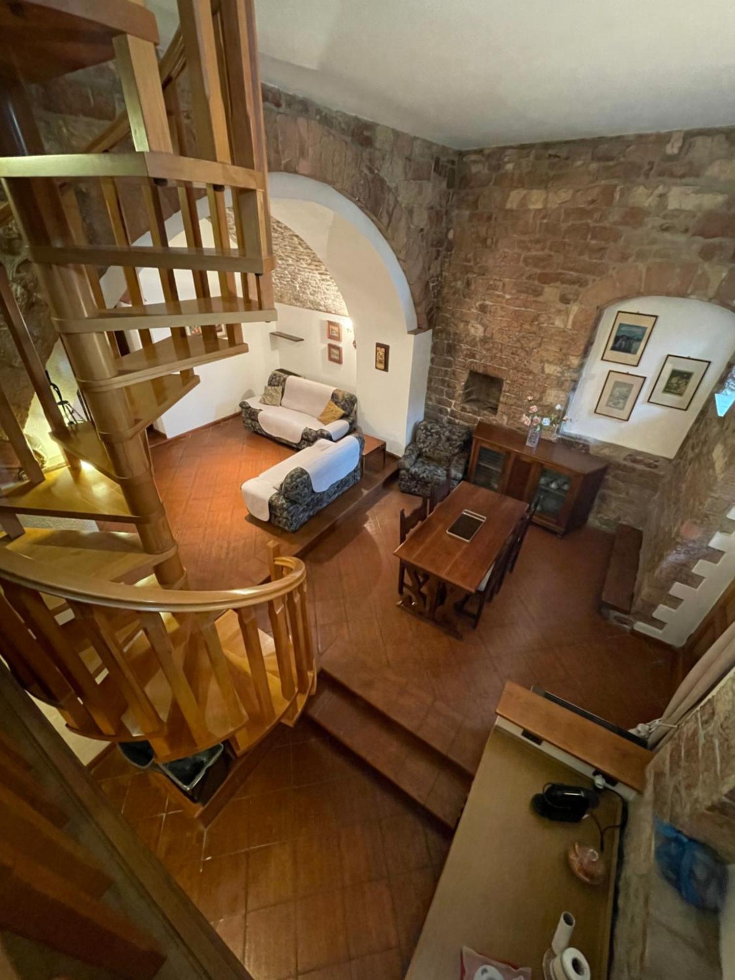 Happy House - Porta San Giacomo Apartment Assisi Exterior foto